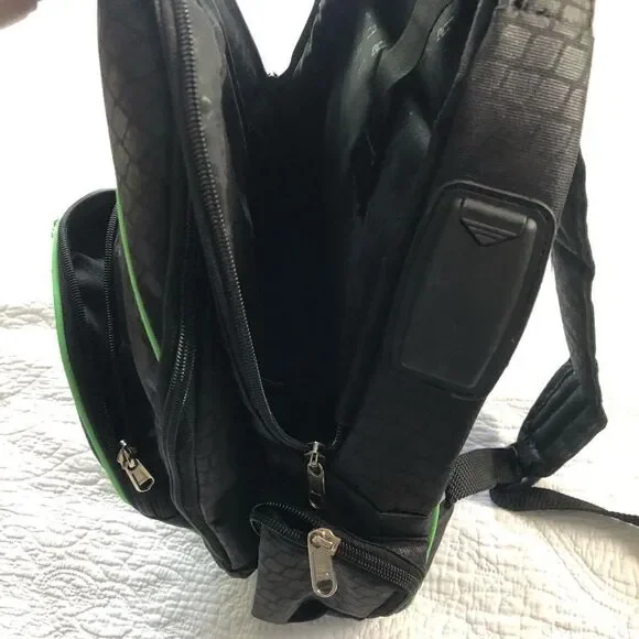 BKT black w green trim Backpack - Picture 3 of 5